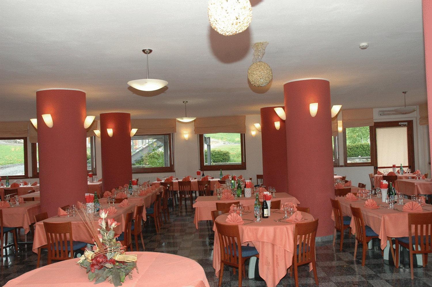 Hotel Derby Aprica Exteriör bild