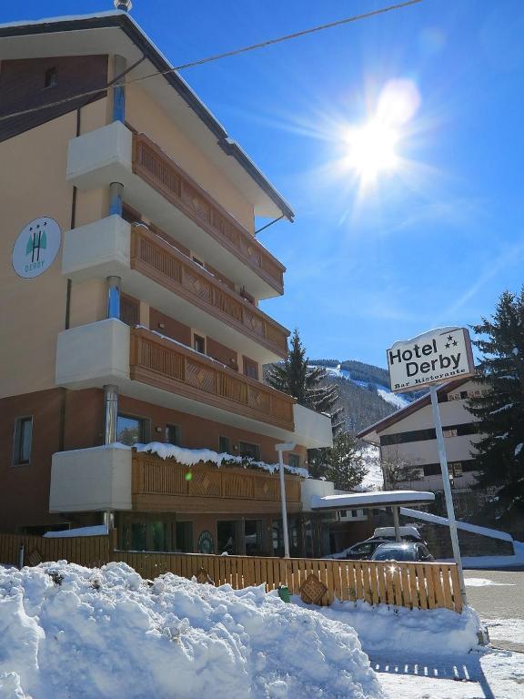 Hotel Derby Aprica Exteriör bild